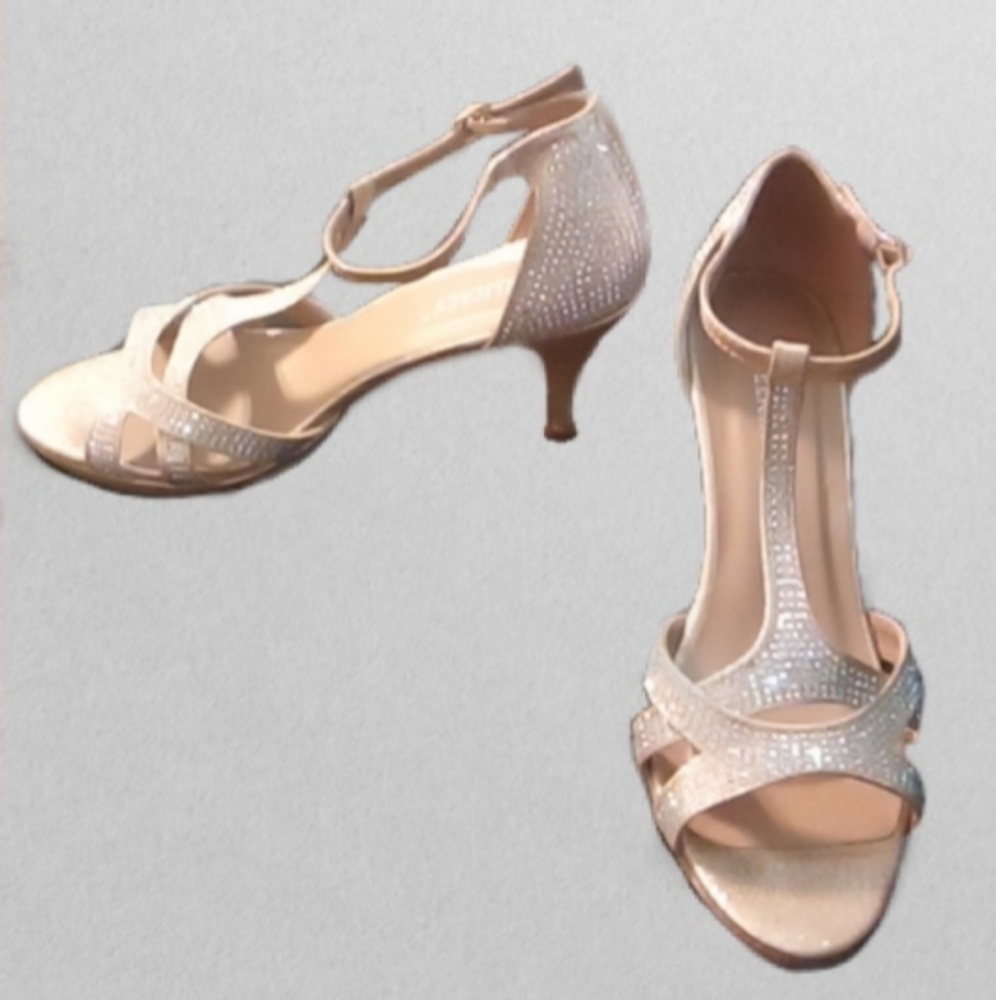 Delicacy Shoes